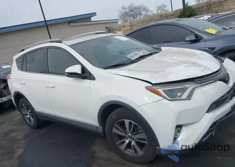 2017 Toyota Rav4 Xle из США, поврежденный, VIN JTMWFREV2HD101420